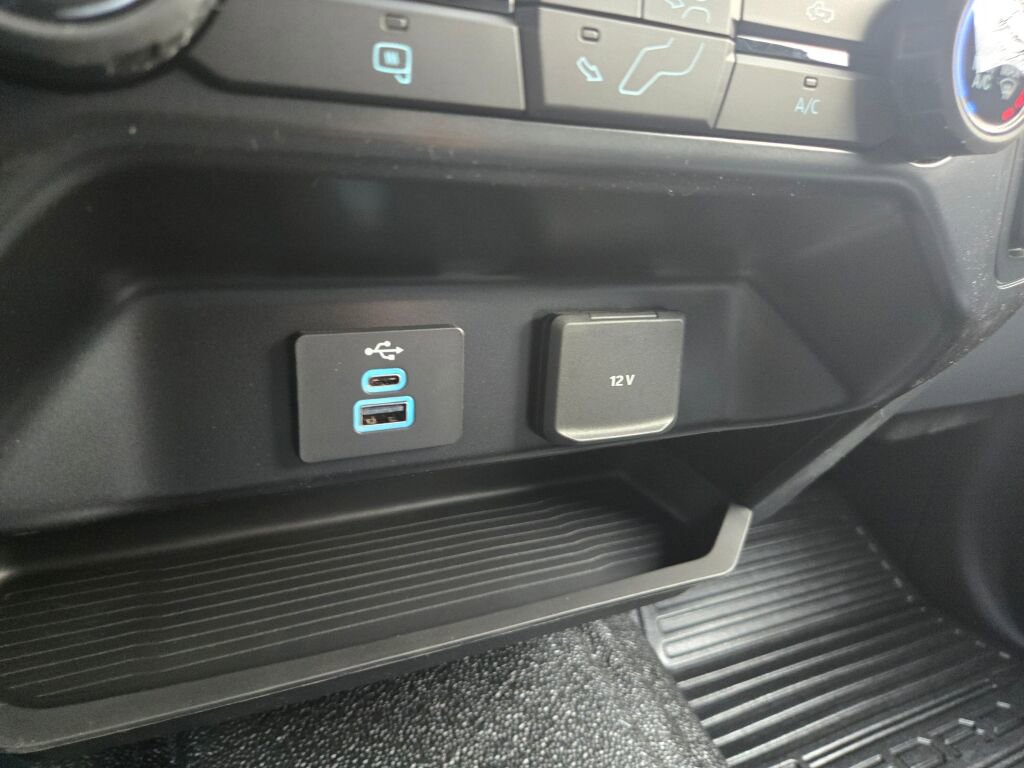 New 2026 Ford F350 XL AWD/4WD image 17