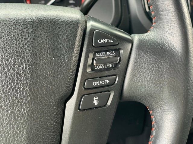 Used 2020 Nissan Titan PRO-4X w/ Pro-4x Convenience Package image 19
