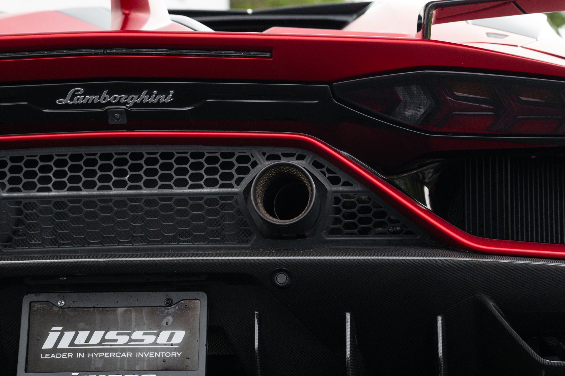 Used 2021 Lamborghini Aventador SVJ AWD/4WD image 23