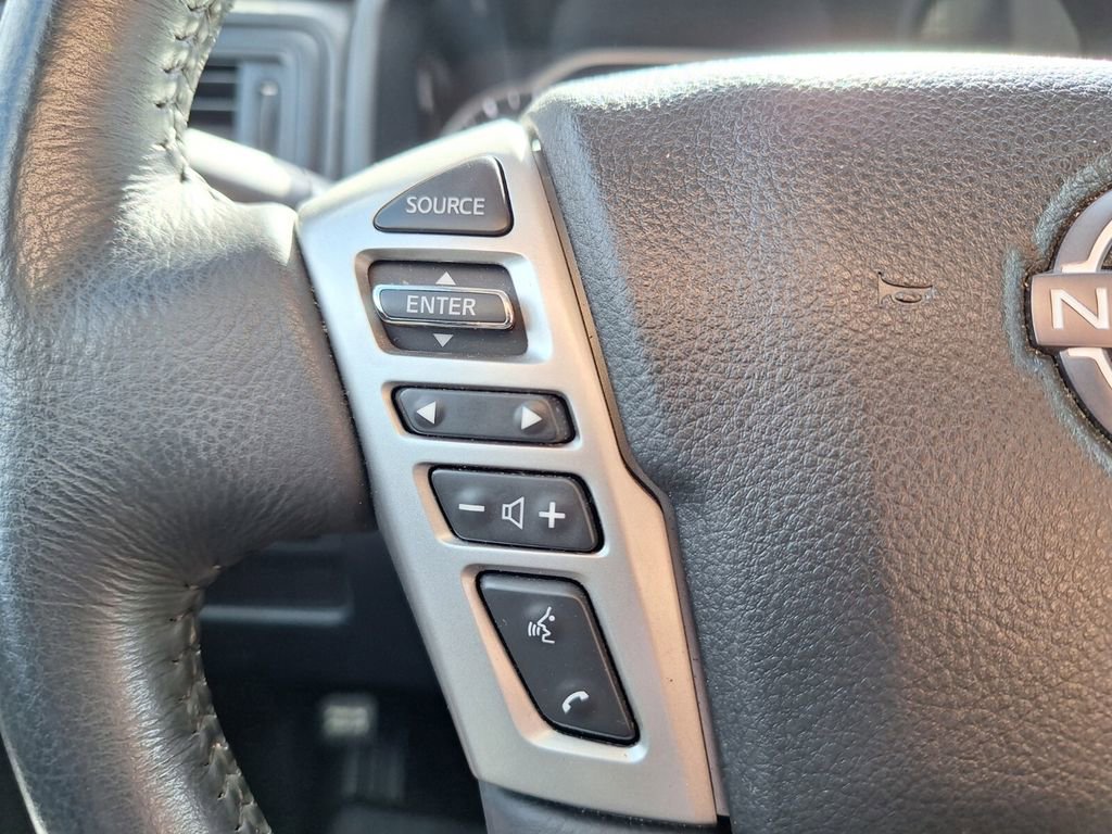 Used 2024 Nissan Titan SV w/ SV Convenience Package image 13