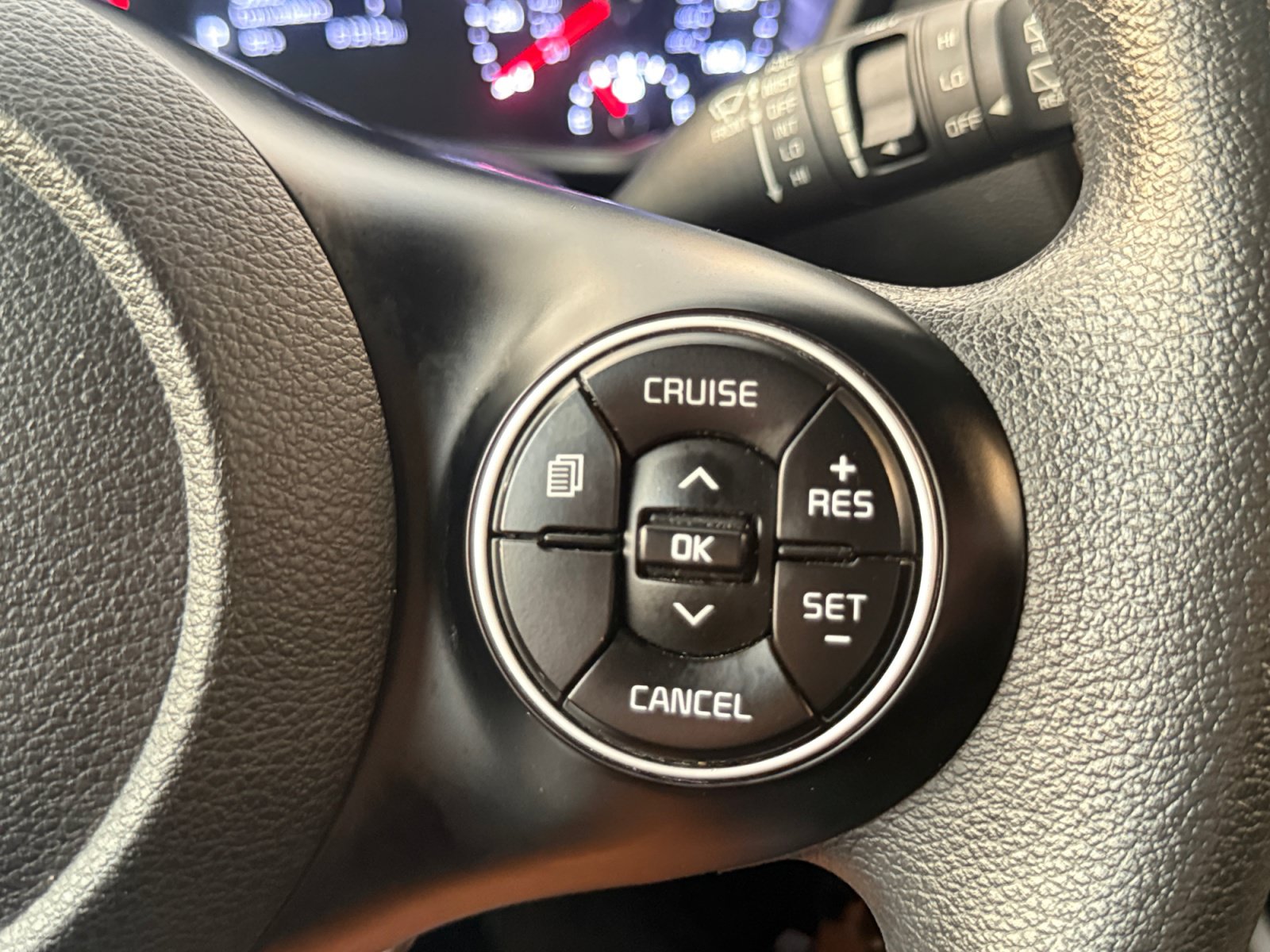 Used 2021 Kia Soul LX FWD image 18
