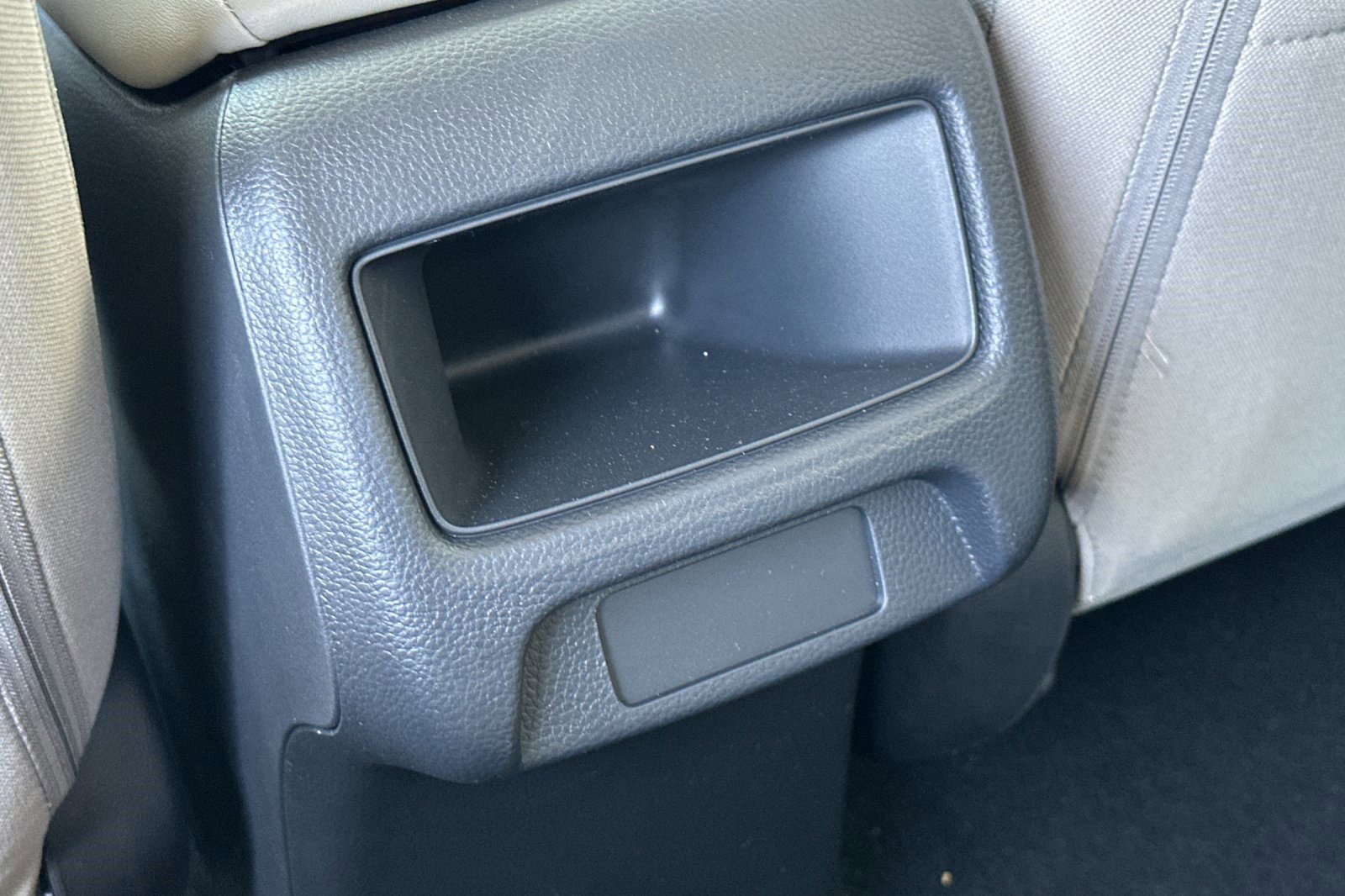 New 2026 Honda HR-V LX image 32