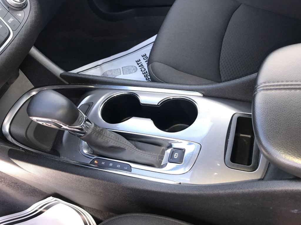 Used 2023 Chevrolet Malibu LT w/ Sport Edition image 20