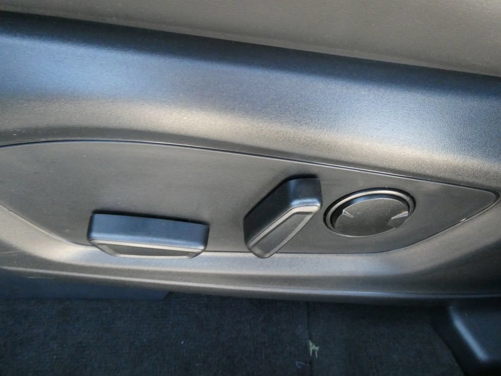 New 2027 Ford Explorer ST AWD/4WD image 17