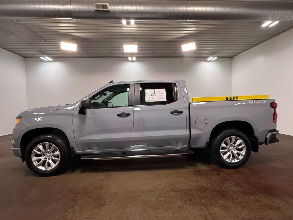 Used 2024 Chevrolet Silverado 1500 Custom AWD/4WD image 5