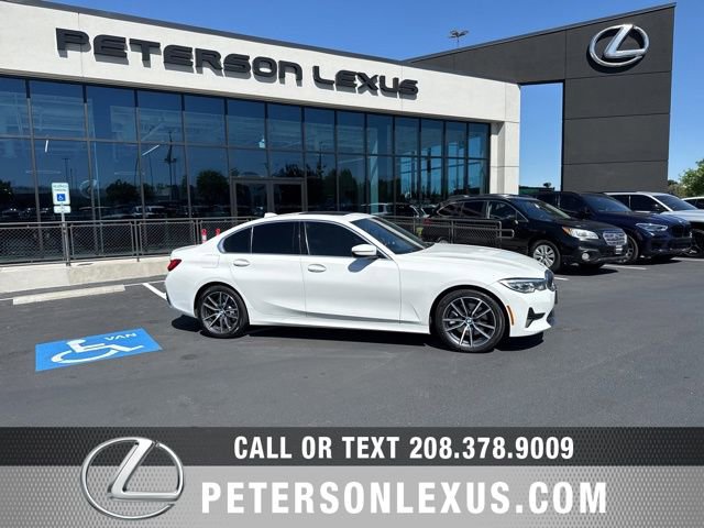 Used 2020 BMW 330i Sedan w/ Convenience Package RWD image 1