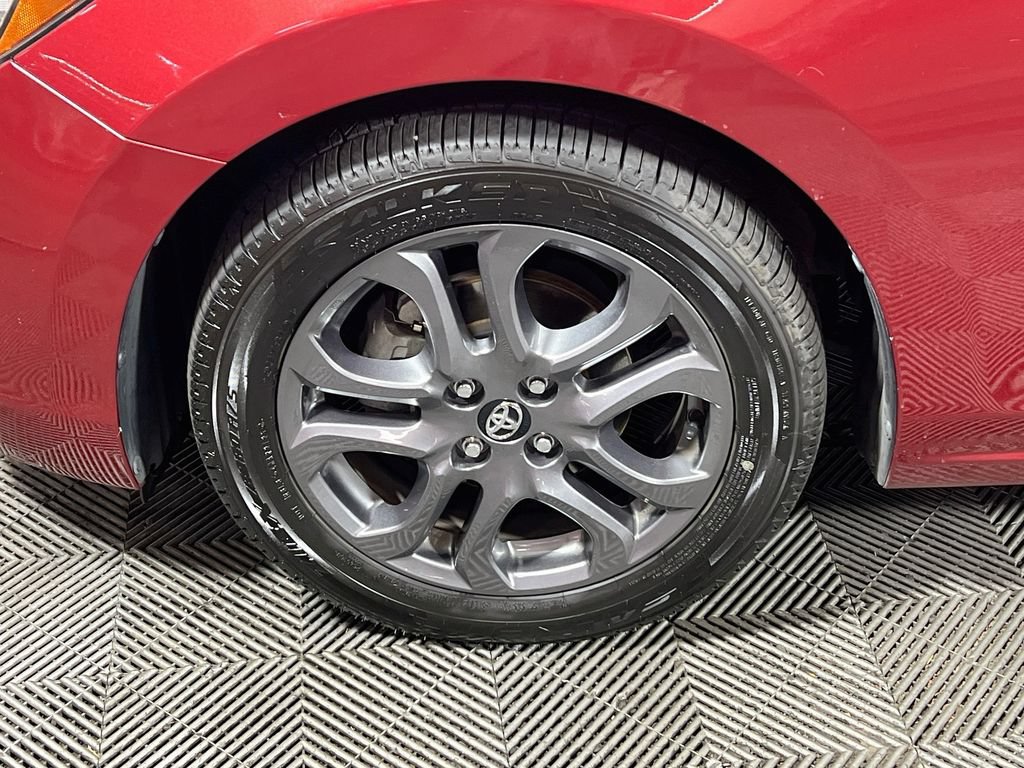 Certified 2020 Toyota Yaris XLE FWD image 25