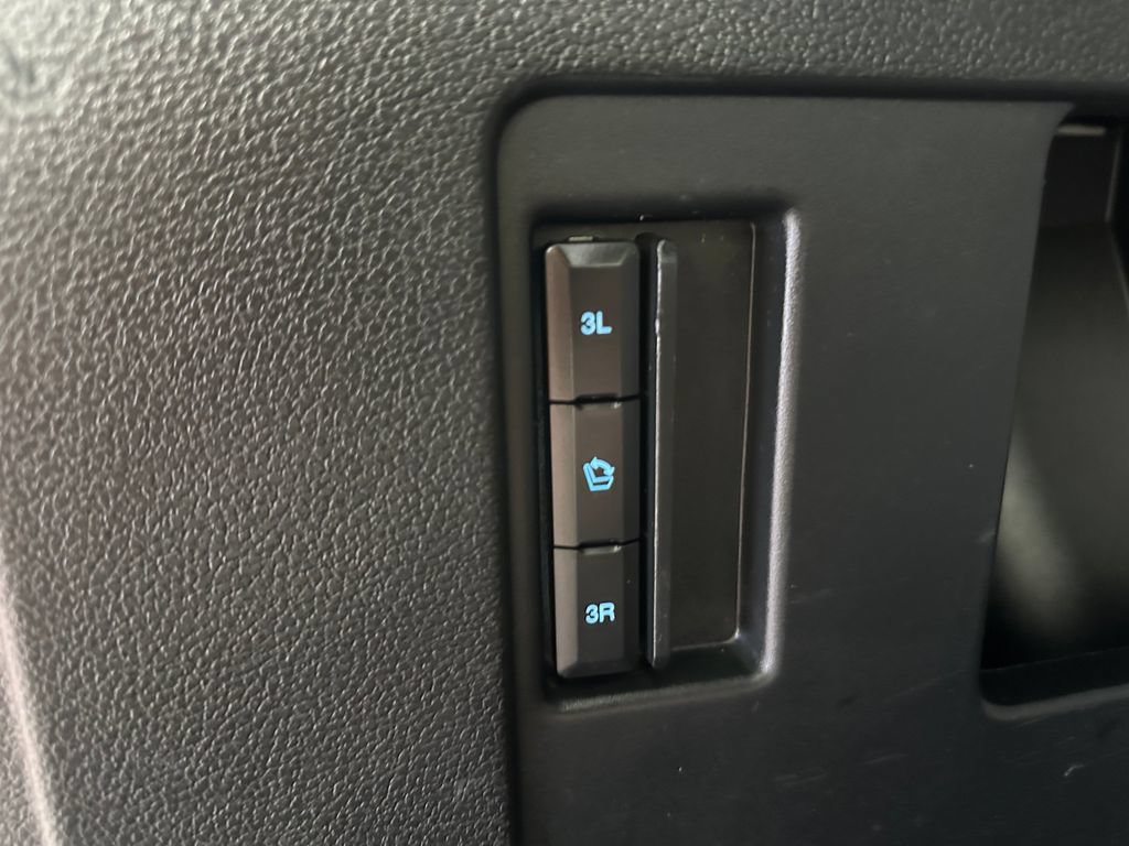Used 2020 Ford Expedition Max XL AWD/4WD image 7