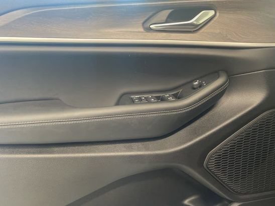 New 2026 Jeep Grand Cherokee Altitude AWD/4WD image 16