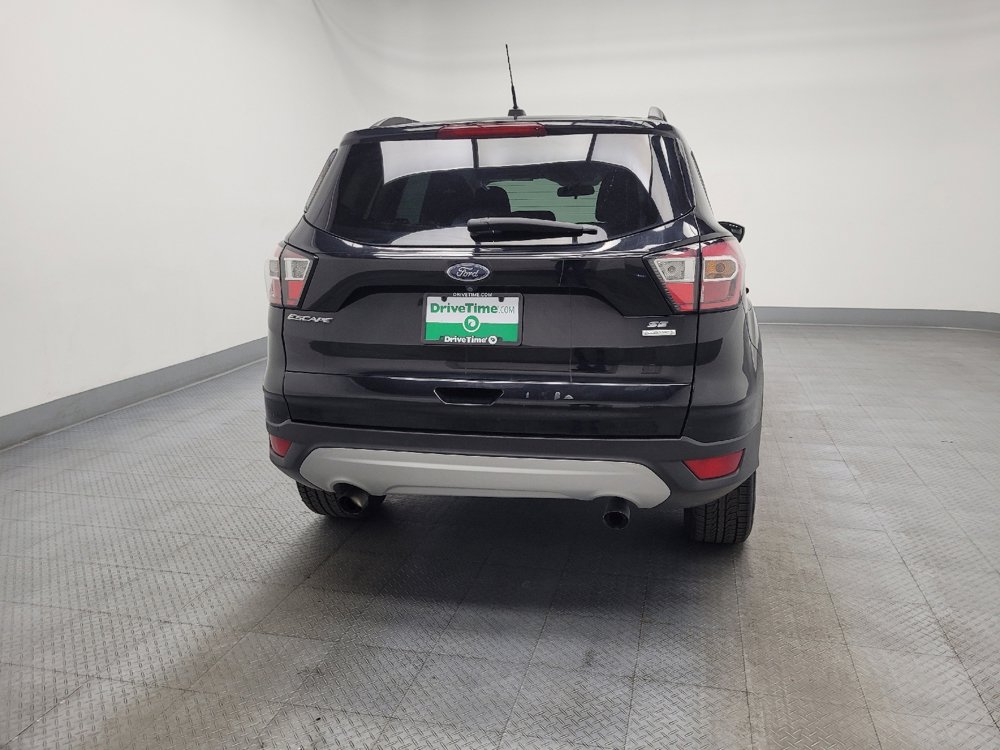 Used 2018 Ford Escape SE image 7
