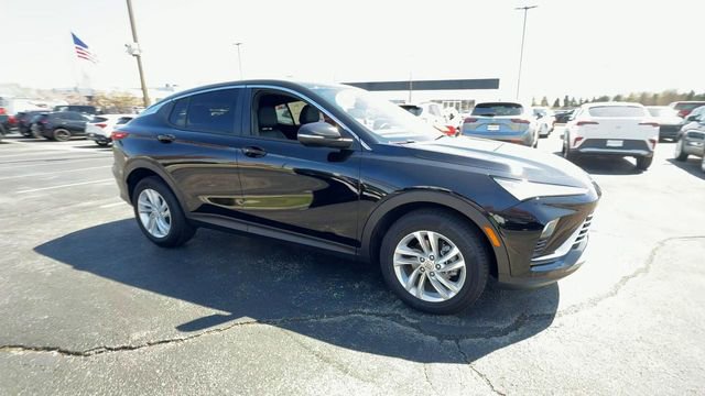 New 2025 Buick Envista Sport Touring w/ Convenience I Package FWD image 9