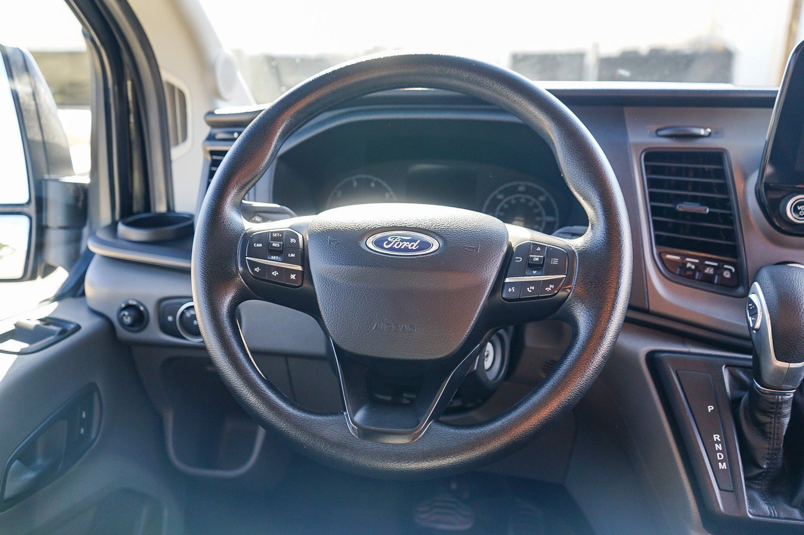 Used 2020 Ford Transit 350 XLT image 15