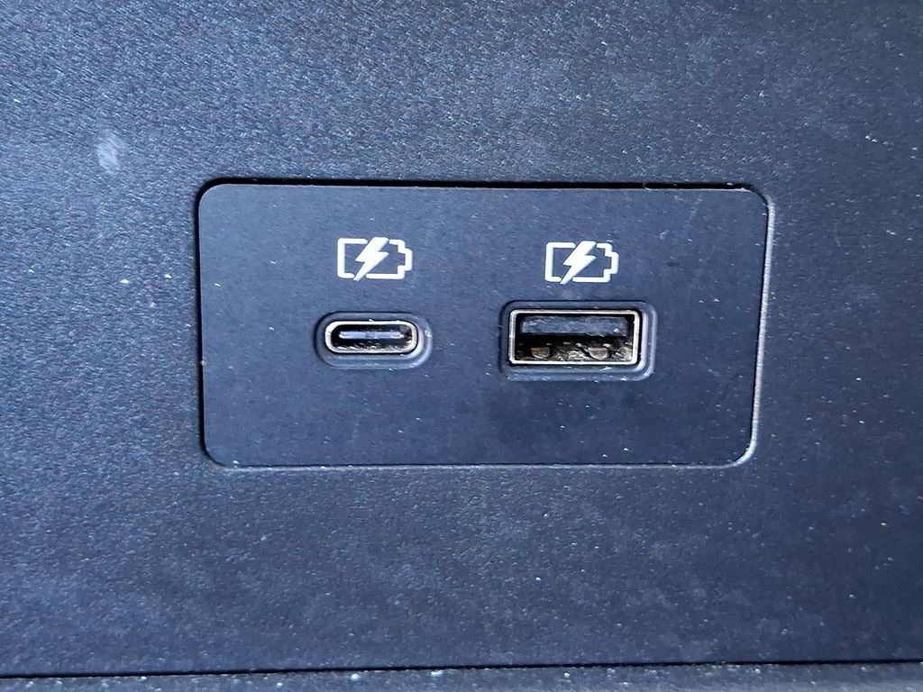 Certified 2023 Nissan Rogue SV image 12