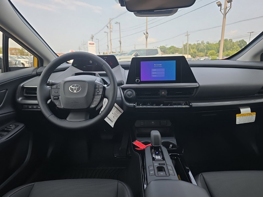 New 2026 Toyota Prius Plug-In Hybrid FWD image 12