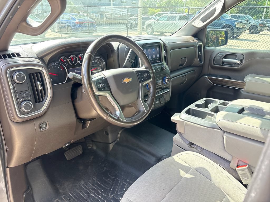 Used 2021 Chevrolet Silverado 1500 LT RWD image 6