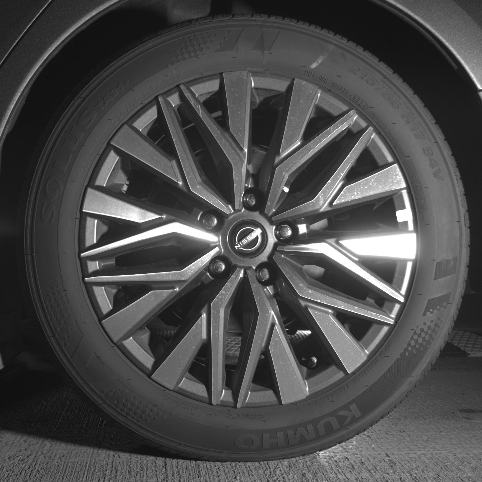 Used 2025 Nissan Altima 2.5 SV image 14