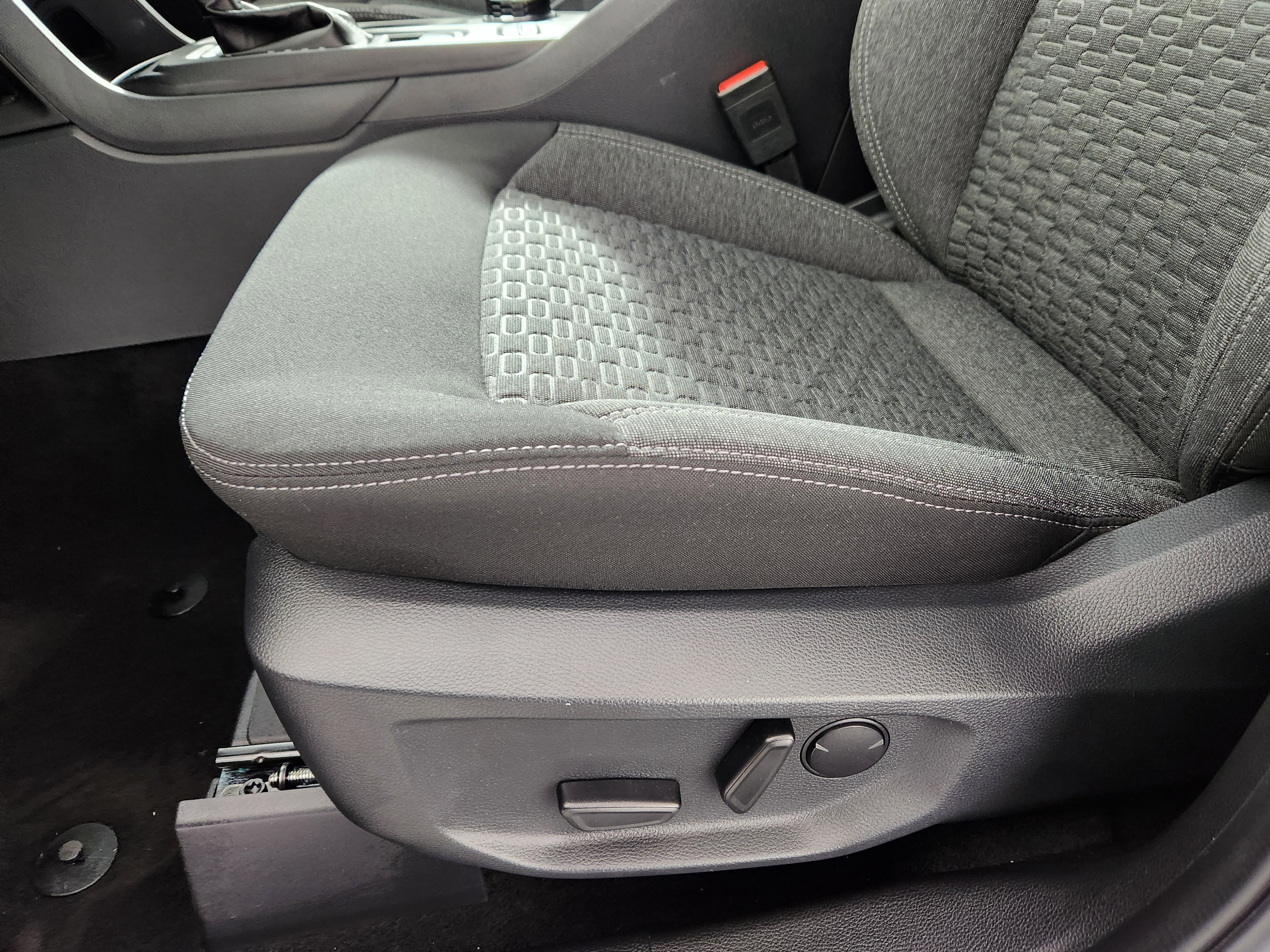 New 2025 Ford Ranger XLT w/ Equipment Group 301A High image 13