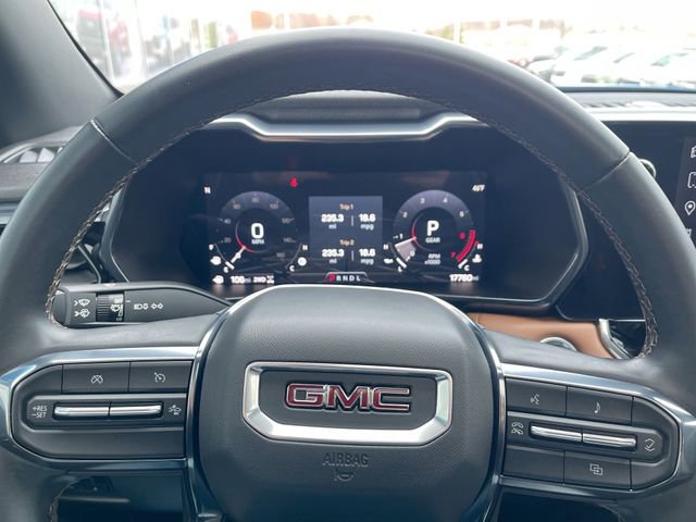 Used 2024 GMC Canyon AT4 image 11