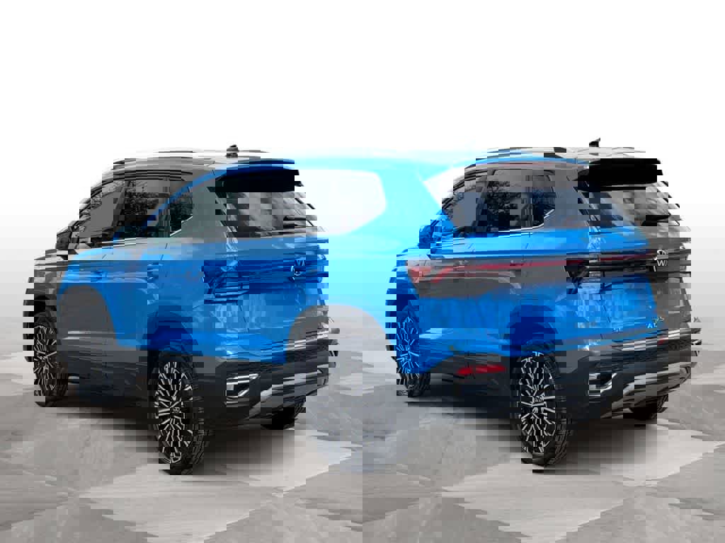 Used 2025 Volkswagen Taos SE image 6