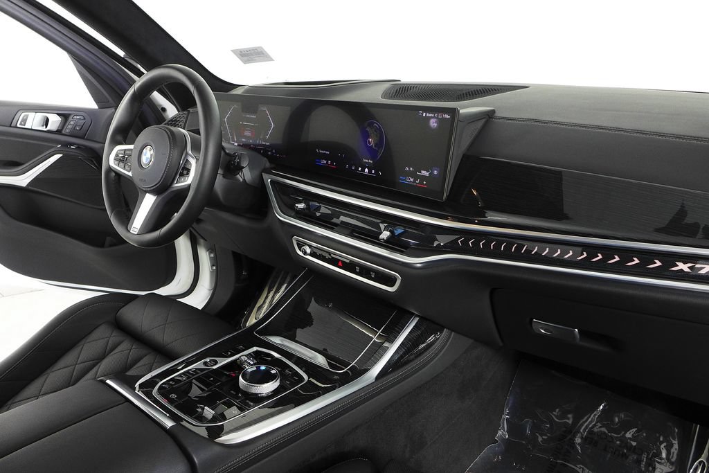 Certified 2024 BMW X7 xDrive40i w/ M Sport Package AWD/4WD image 12