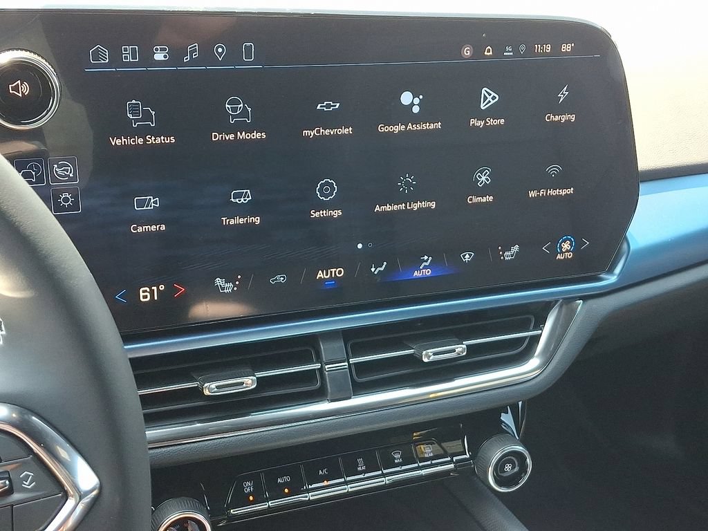 New 2026 Chevrolet Equinox EV LT FWD image 8