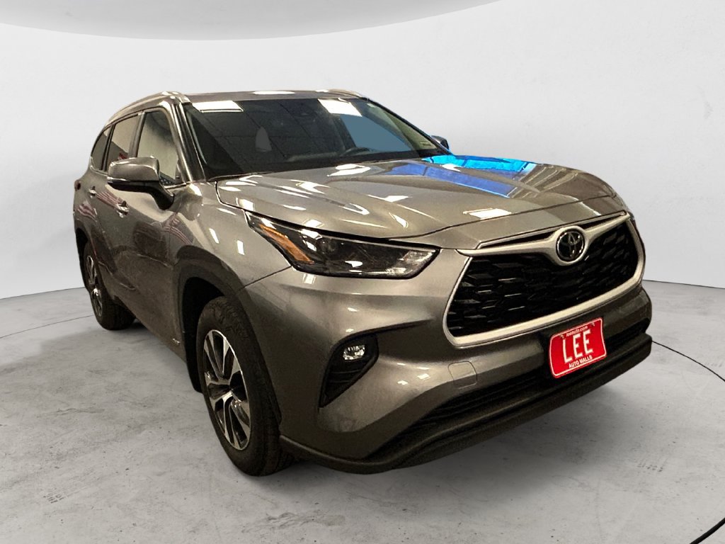 Certified 2026 Toyota Highlander XLE AWD/4WD image 7