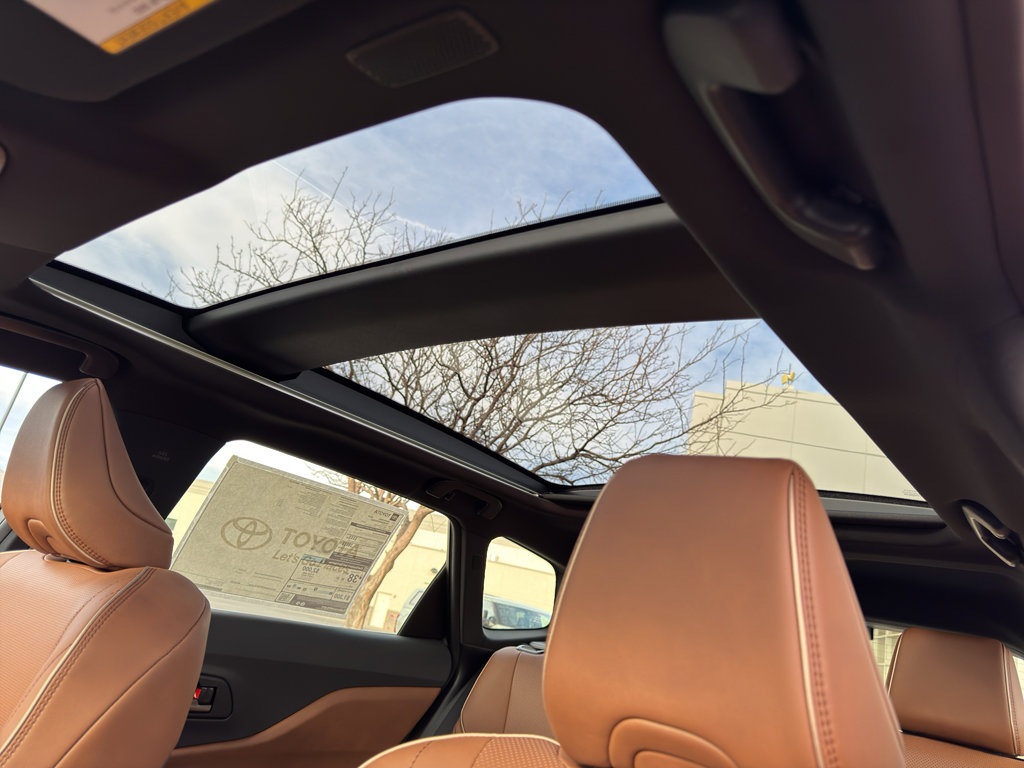 New 2026 Toyota Crown Signia image 14