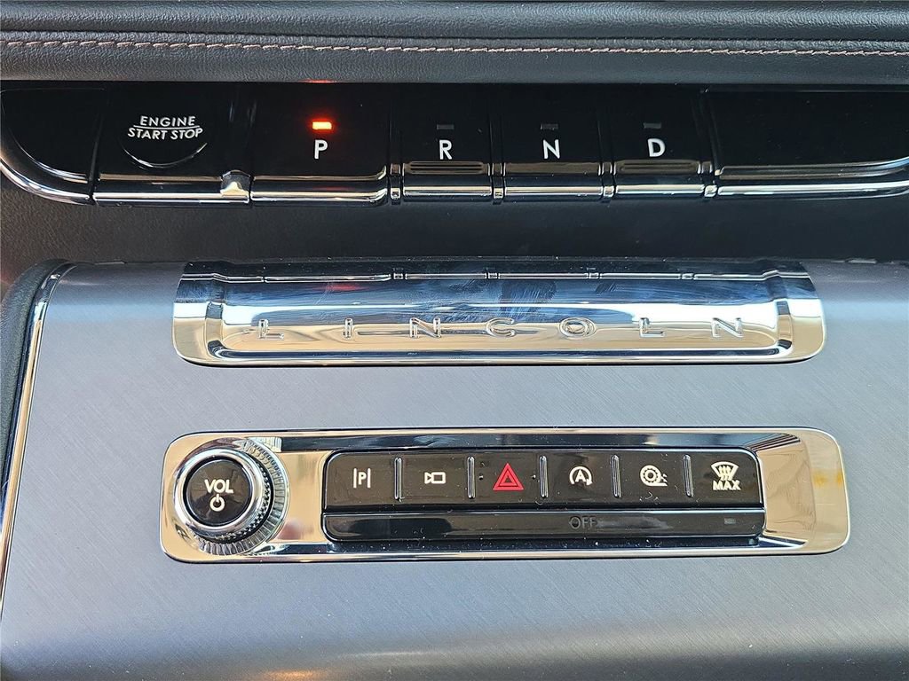 New 2026 Lincoln Aviator 2WD image 18