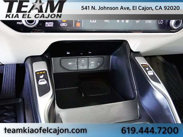 Certified 2025 Kia Sorento S w/ Panoramic Sunroof Package FWD image 34
