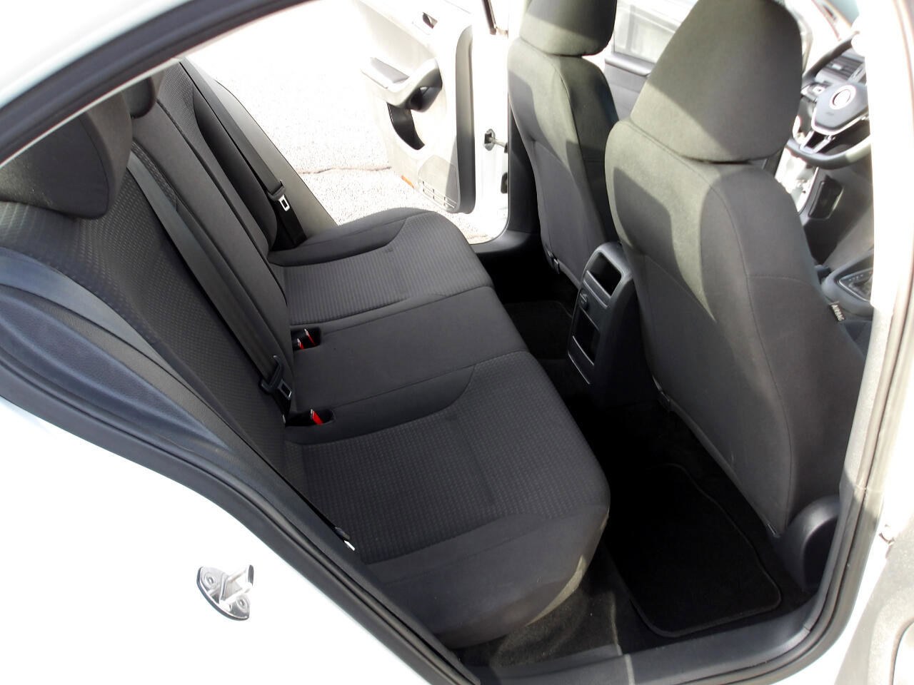 Used 2016 Volkswagen Jetta S image 12