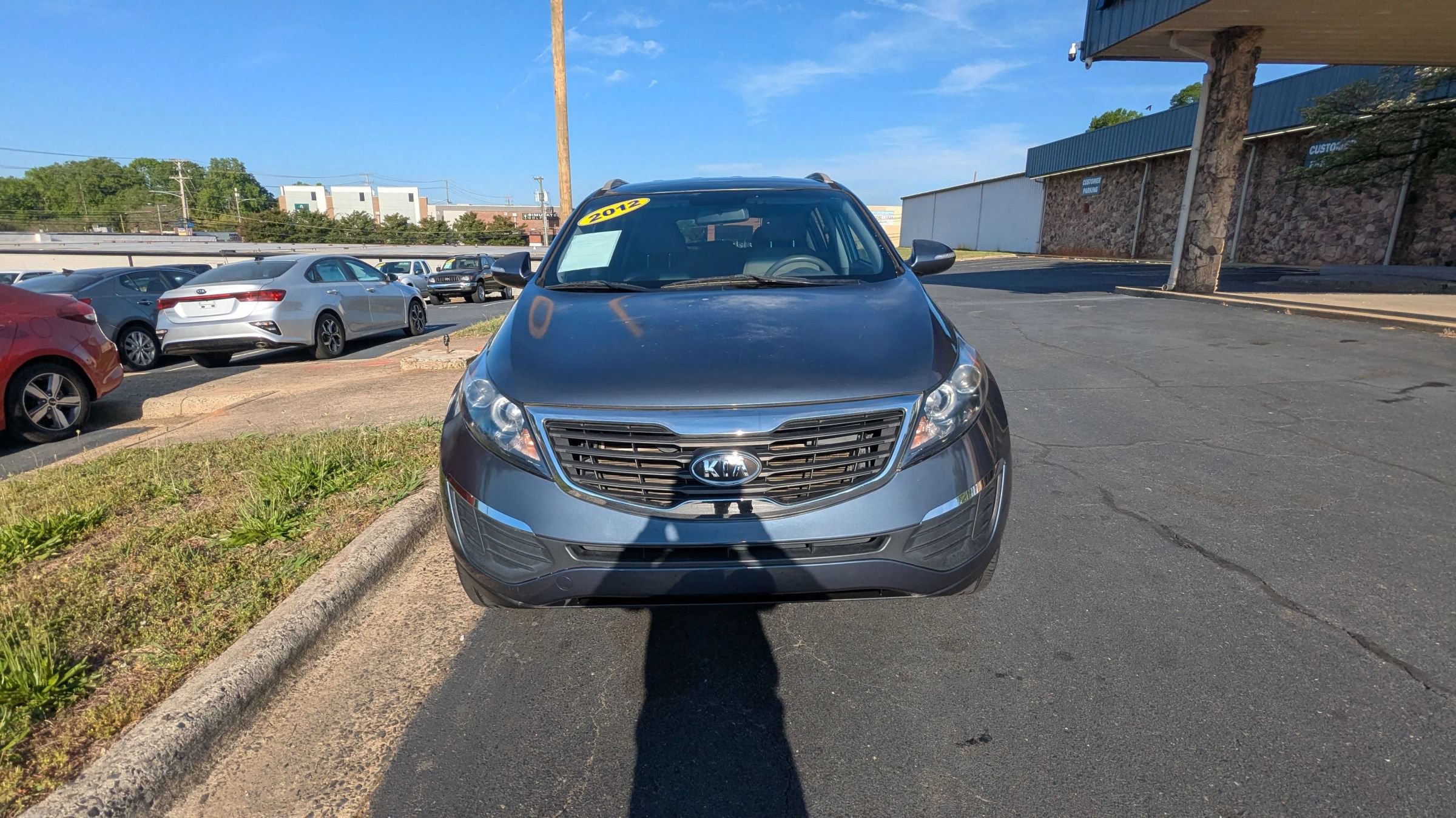 Used 2012 Kia Sportage LX w/ Convenience Pkg FWD image 2