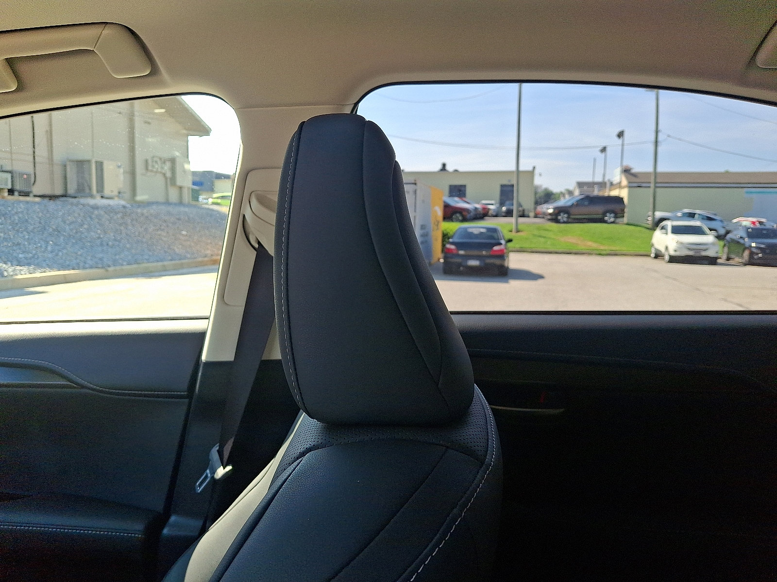 Used 2016 Lexus NX 200t w/ Premium Package image 17