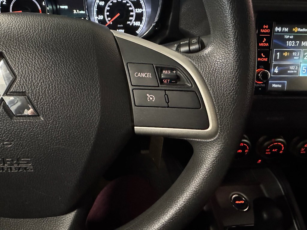 Used 2023 Mitsubishi Outlander Sport ES image 24