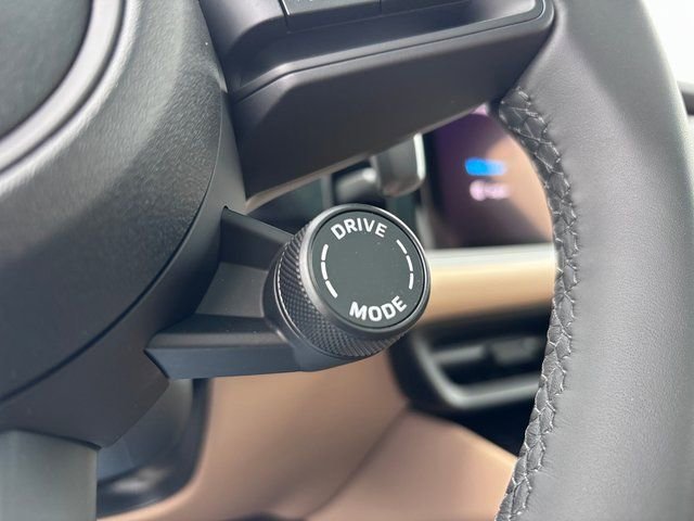 New 2026 Porsche Cayenne AWD/4WD image 17