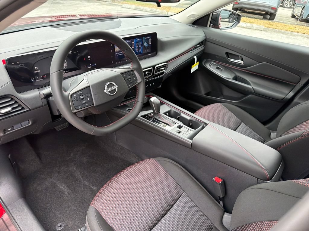 New 2026 Nissan Sentra SR w/ Floor Mat Package FWD image 14