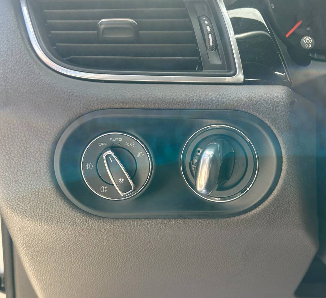 Used 2017 Porsche Macan S image 23