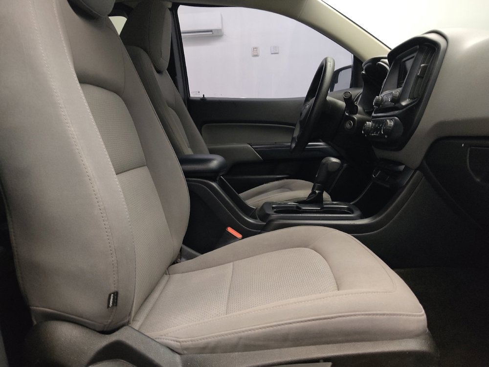 Used 2017 Chevrolet Colorado W/T RWD image 21