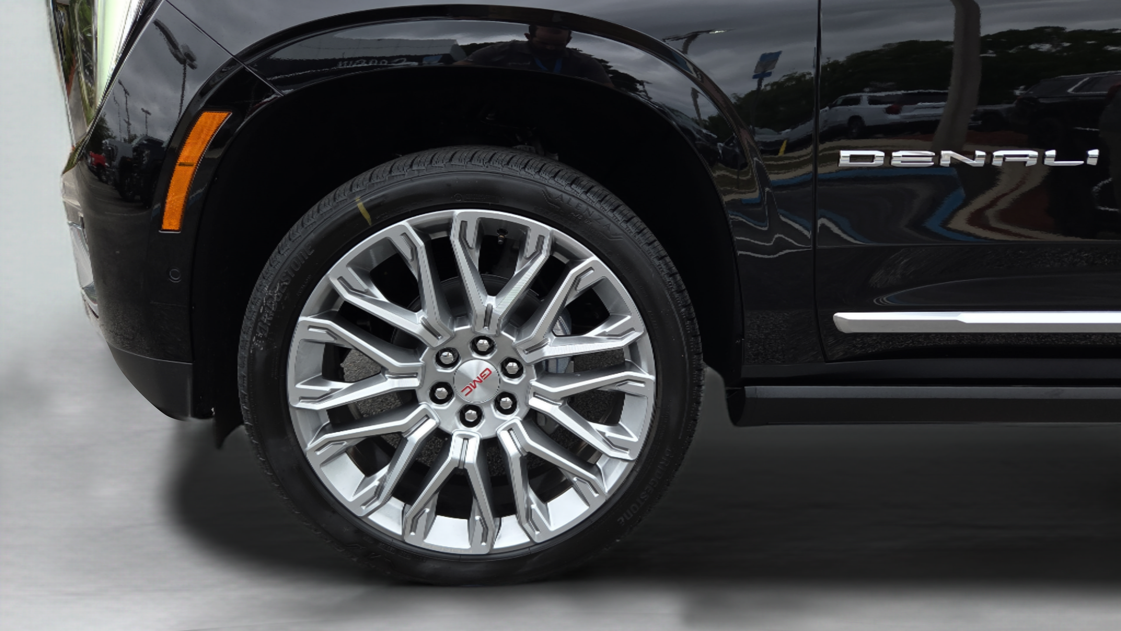 New 2026 GMC Yukon XL Denali w/ Denali Reserve Package AWD/4WD image 30