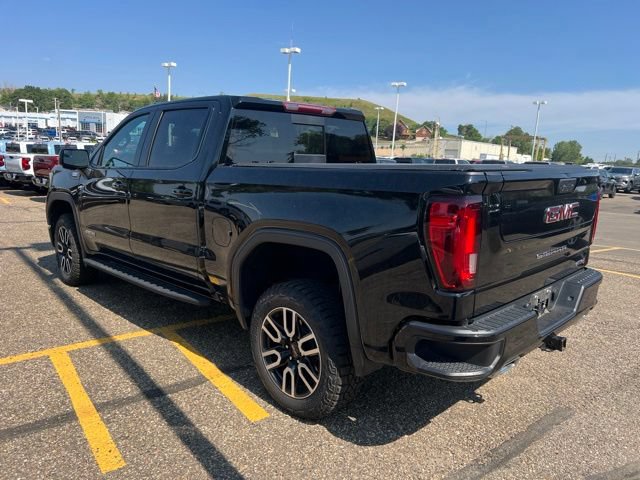 Used 2022 GMC Sierra 1500 AT4 w/ AT4 Preferred Package AWD/4WD image 6