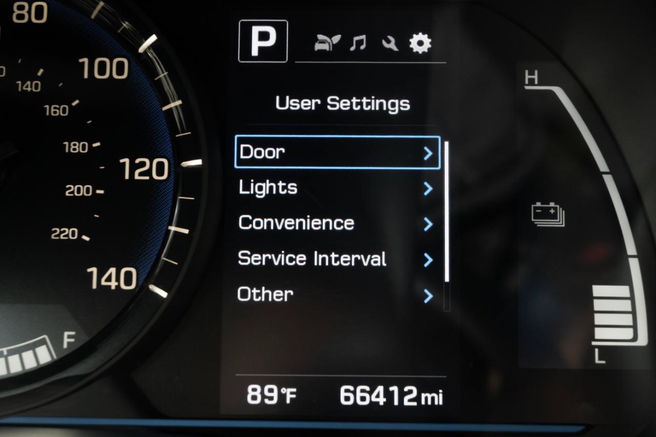 Used 2019 Hyundai Ioniq Blue FWD image 26