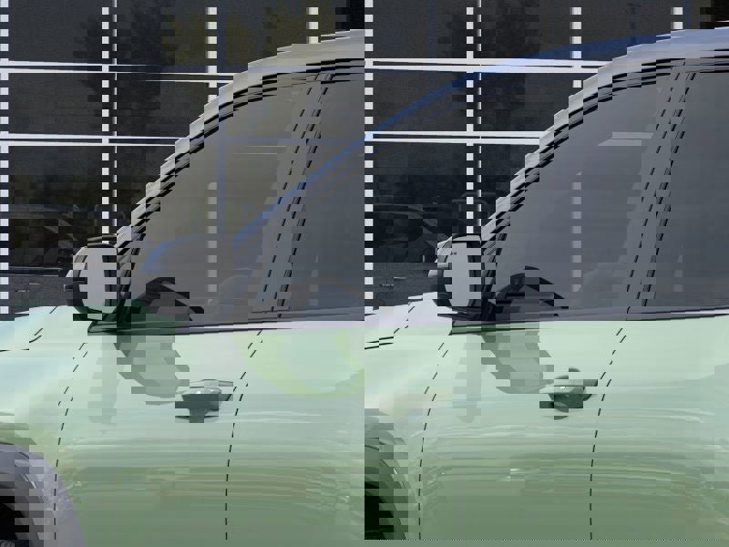 New 2026 Chevrolet Equinox LT w/ LPO, Floor Liner Package image 46