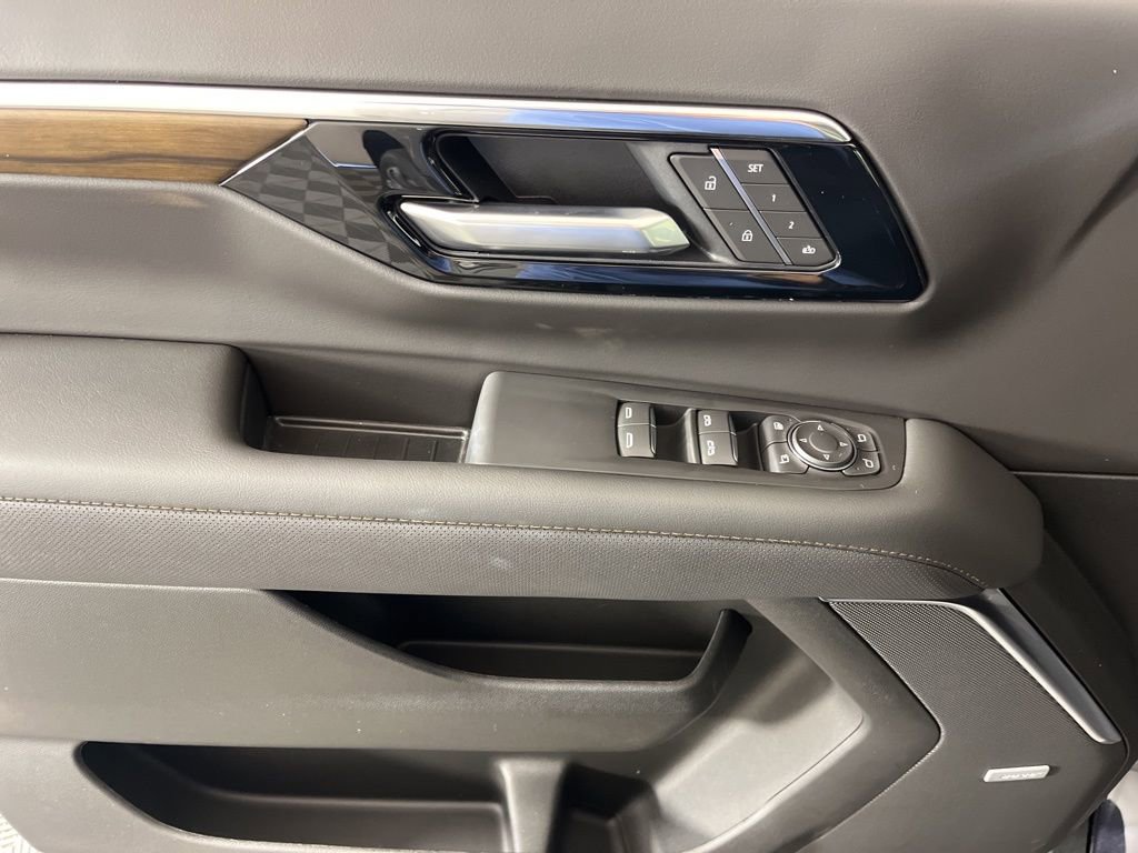 New 2026 Chevrolet Tahoe High Country image 32