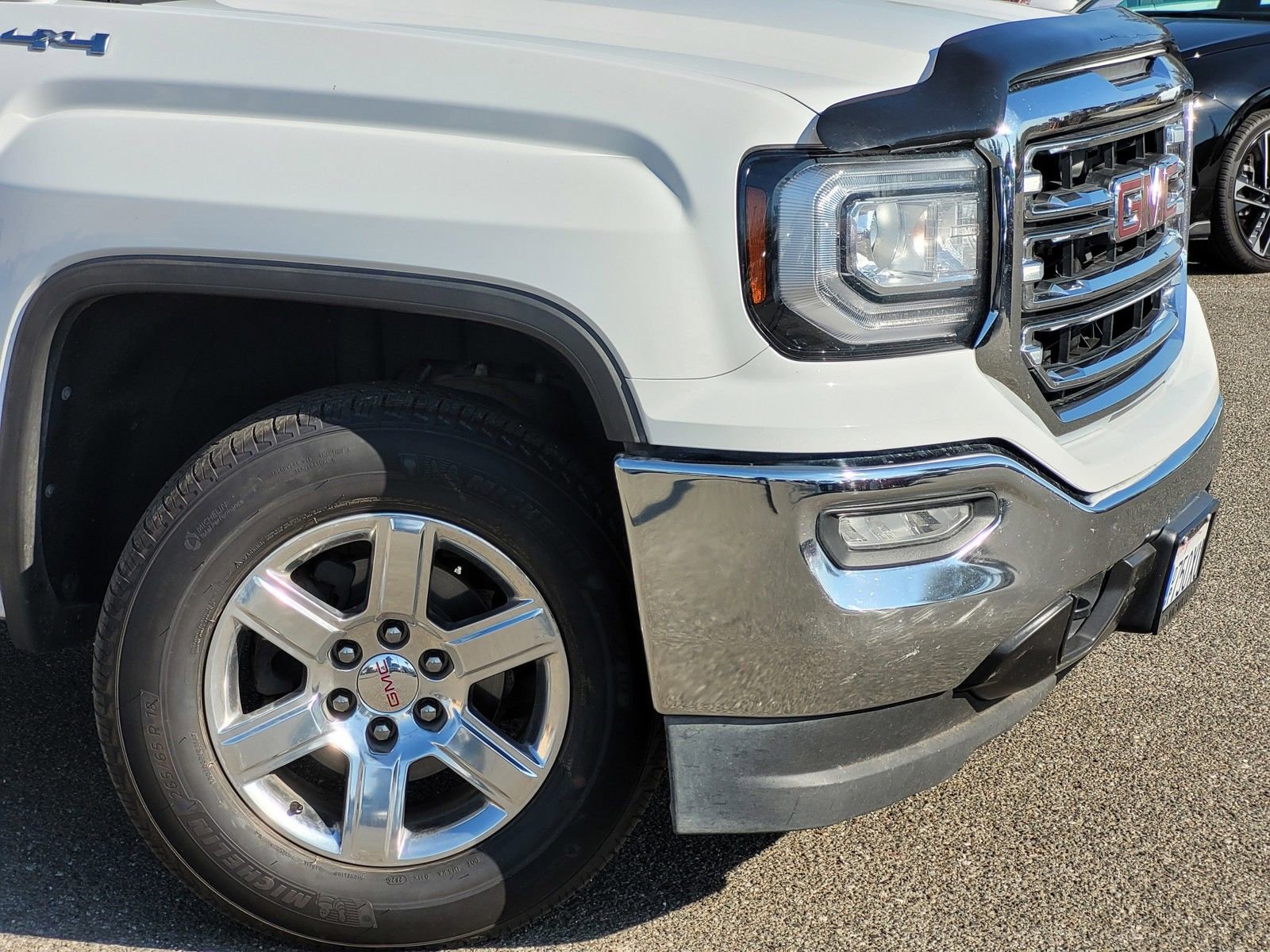 Used 2018 GMC Sierra 1500 SLT image 16