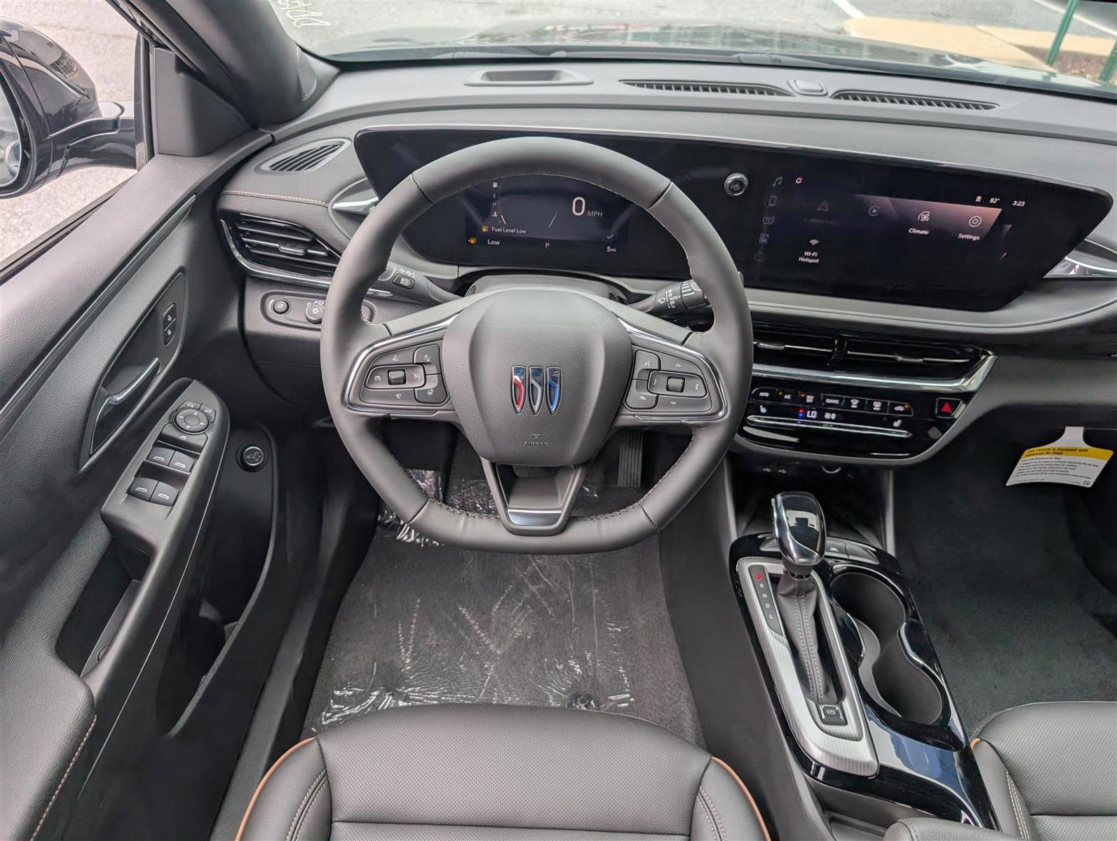 New 2025 Buick Envista Avenir image 15