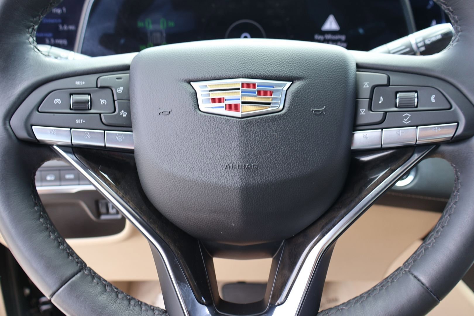 Certified 2023 Cadillac Escalade Premium Luxury AWD/4WD image 23