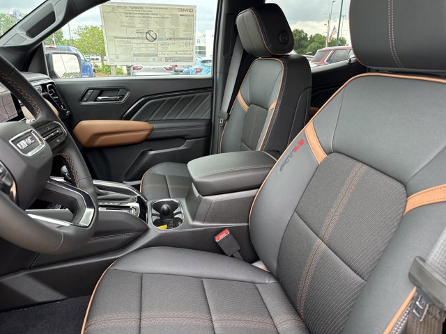 New 2026 GMC Canyon AT4 w/ Nightfall Essentials Package AWD/4WD image 5