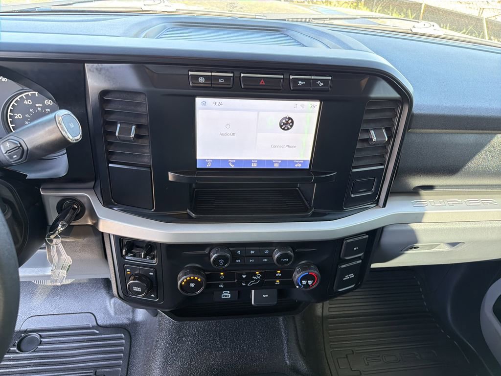 Certified 2024 Ford F350 XLT w/ 360-Degree Camera Package AWD/4WD image 13