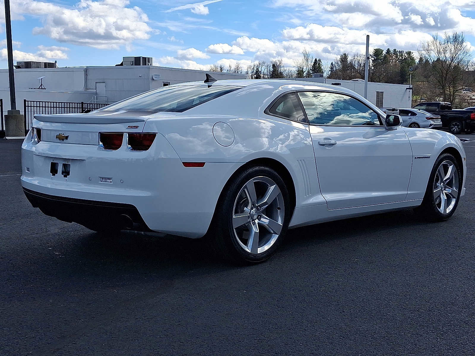 Used 2010 Chevrolet Camaro SS w/ RS Package image 6