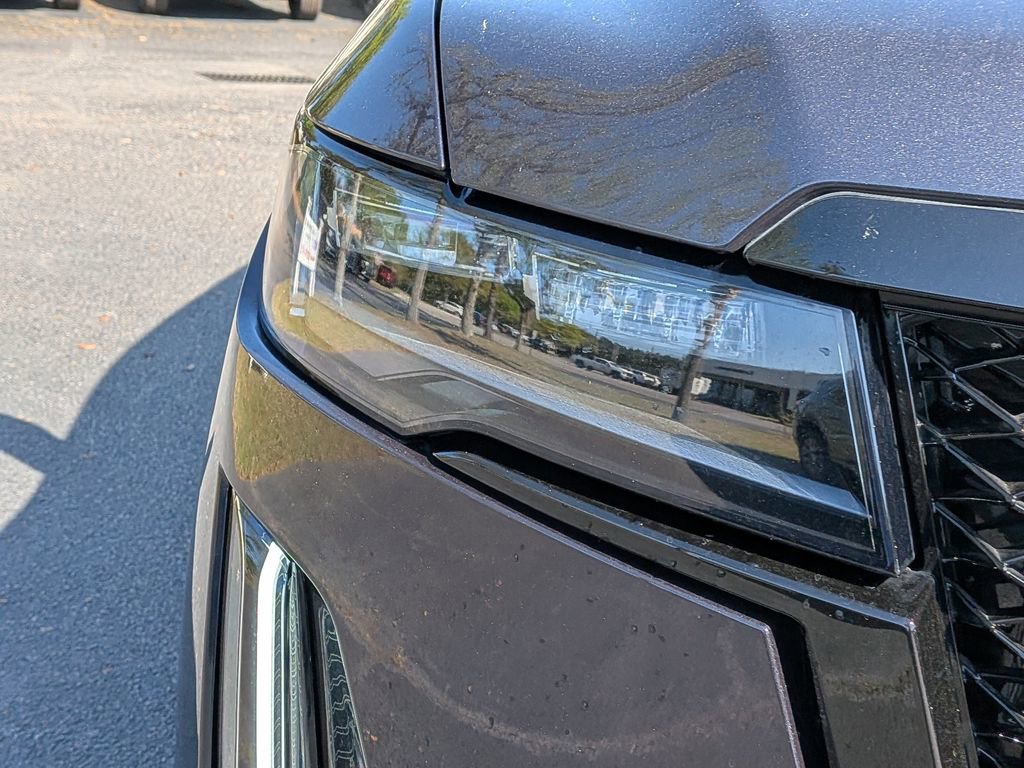 Certified 2023 Cadillac Escalade ESV Sport Platinum image 10