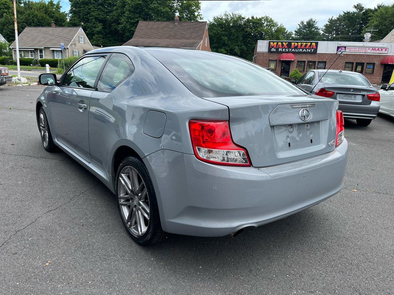 Used 2011 Scion tC FWD image 3